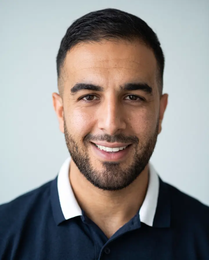 Zeshan Khan, founder of Ashton Vail Consulting
